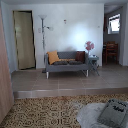 Studio Apartment Posavec Premantura Exterior photo